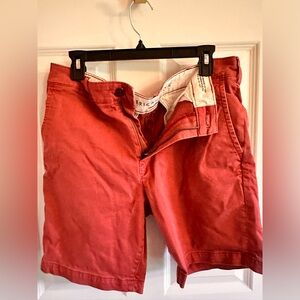 men’s American eagle shorts size 32